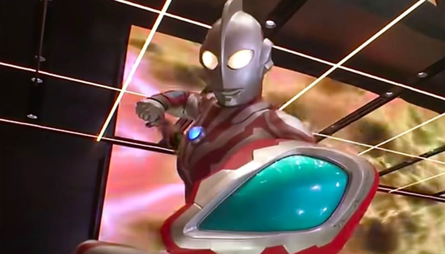 ULTRAMAN EVENT PACKAGE TO INCLUDE LIVESTREAM & FLOOR SHOWS
